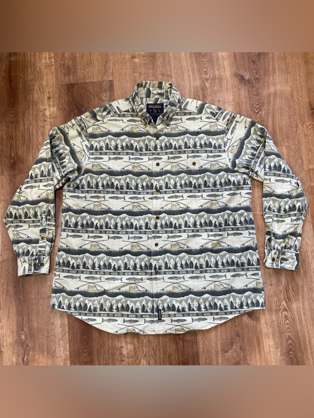 Vintage Woolrich Men's Outdoor Scene Flannel Button-Down Shirt Fish Fishing